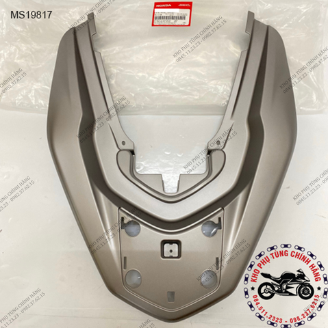 Ốp tay dắt sau dành cho xe PCX 125 (P8) đời 2018. Có 2 màu: Bạc mờ-đen mờ