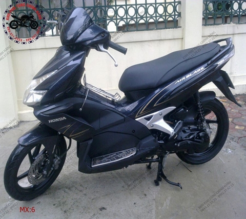 Bộ dàn áo AirBlade-2008. Có 3 màu: Đỏ- Trắng-Đen