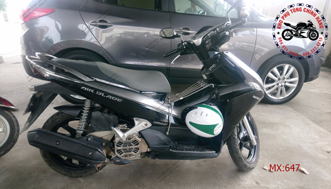 Bộ dàn áo AirBlade-2011. Có 6 màu: Đen bạc, Trắng bạc, đỏ bạc, đỏ đen, trắng xám, đen xám