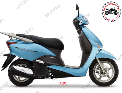 Bộ nhựa dàn áo Lead 110cc- 2012. Có 5 màu: Xanh nhạt- Đỏ đậm- Nâu-Trắng-Vàng đổi màu.