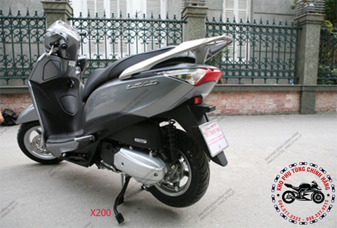 Bộ nhựa dàn áo Lead 125cc-2013. Bản tiêu chuẩn. Có 6 màu: Đen-Trắng-Đỏ mận-Xám-Vàng đồng-Nâu