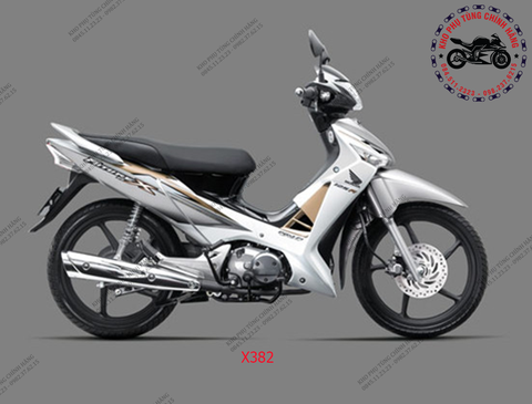 Bộ nhựa dàn áo Future X FI- 2010. Có 3 màu: Đỏ-Trắng-Đen