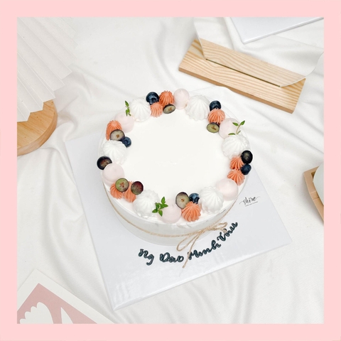 Bánh trang trí việt quất - Bánh kem sinh nhật