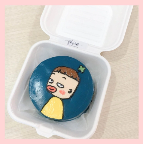 Mini Bento vẽ người - Bánh kem bơ mini hộp bã mía