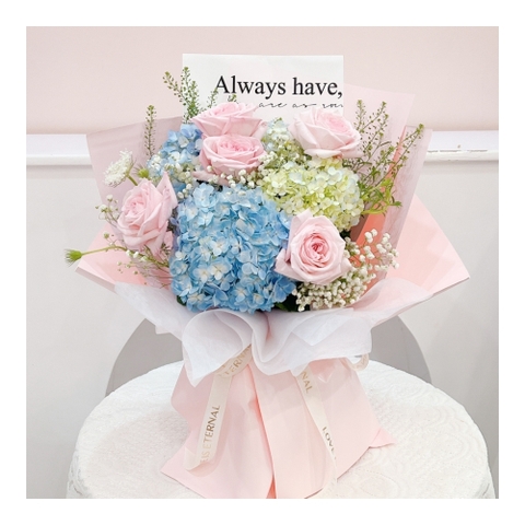 Bó hoa tươi tone mix