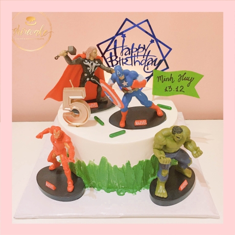 Bánh kem siêu anh hùng - Bánh sinh nhật bé trai