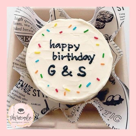 Mini Bento tone màu trắng - Bánh kem bơ mini hộp bã mía