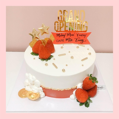 Bánh trang trí dâu - Bánh kem sinh nhật