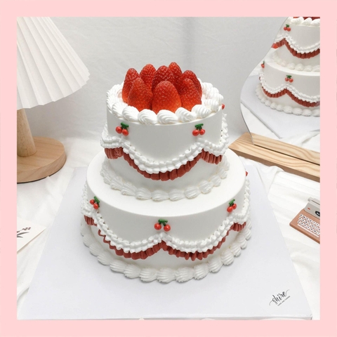 Bánh kem hai tầng cho nữ - Bánh kem sinh nhật cho nữ