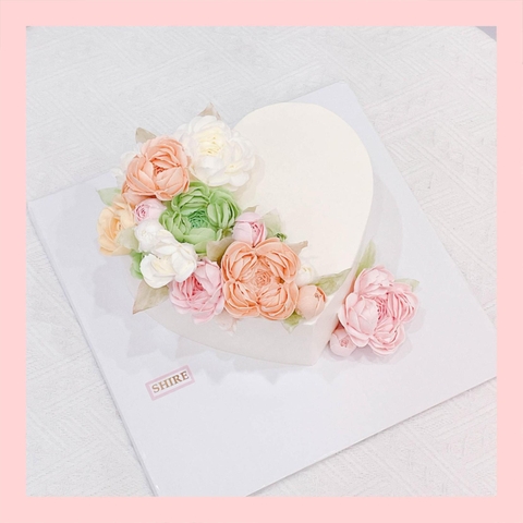 Bánh kem cưới bỏ quả 1 tầng trang trí hoa kem