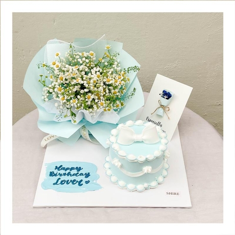 Set bánh kem & hoa tươi liền đế