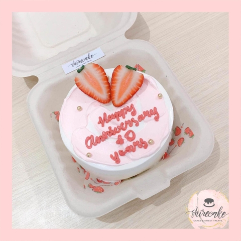 Mini Bento dâu tây - Bánh kem bơ mini hộp bã mía