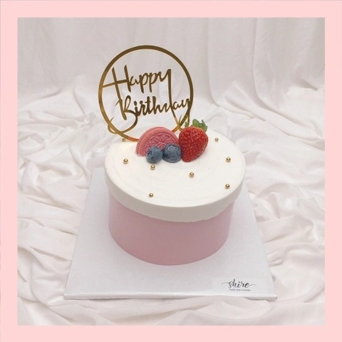 Bánh mini trang trí dâu tây - Bánh kem bơ mini 10-12cm