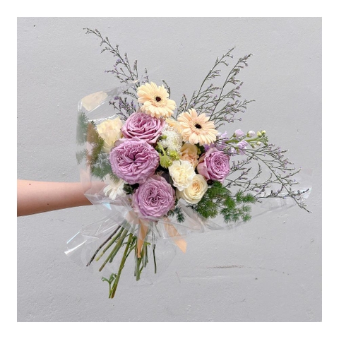 Bó hoa tươi thả bình