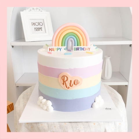 Bánh kem tạo hình cầu vồng cho bé gái- Bánh kem fondant