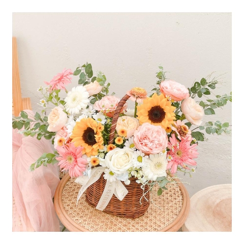 Giỏ hoa tươi mừng sinh nhật