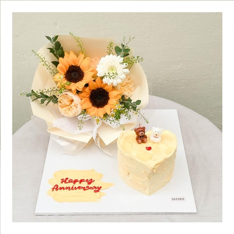 Set bánh kem & hoa tươi liền đế