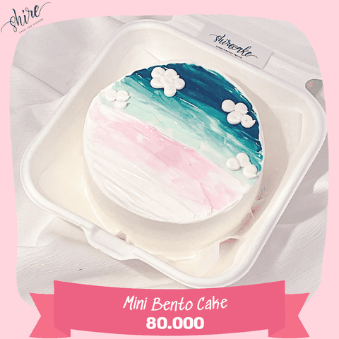 Mini bento cake