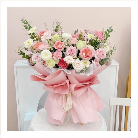 Kệ hoa tươi mini để bàn