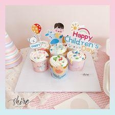 Set cupcake trang trí cho bé dễ thương kem sữa - Bánh sinh nhật dạng cupcake ổ