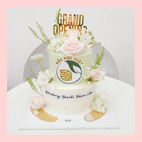 Bánh kem 2 tầng theo logo doanh nghiệp/công ty