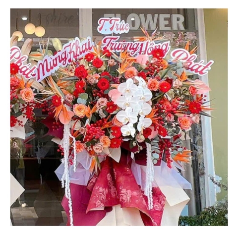 Kệ hoa tươi tone đỏ