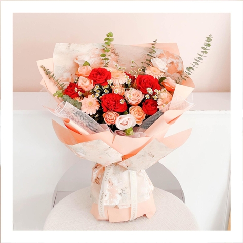 Bó hoa tươi tặng sếp nữ