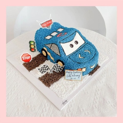 Bánh tạo hình xe hơi/bóng đá 3D - Bánh sinh nhật bé trai