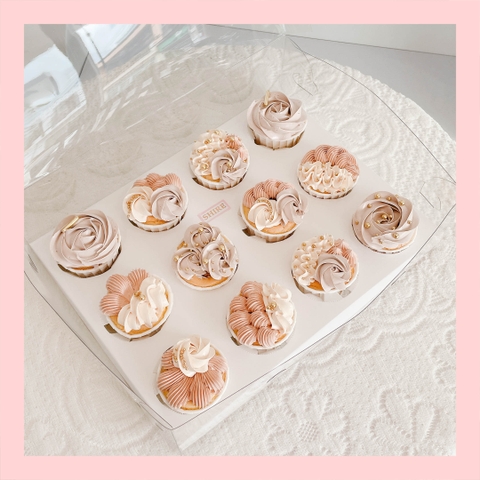 Set cupcake hoa kem bơ - Bánh sinh nhật dạng cupcake ổ