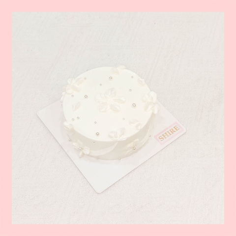 Mini Bento vẽ hoa lá - Bánh kem bơ mini hộp bã mía