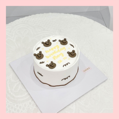 Bánh vẽ hình con gấu dễ thương - Bánh sinh nhật trẻ em