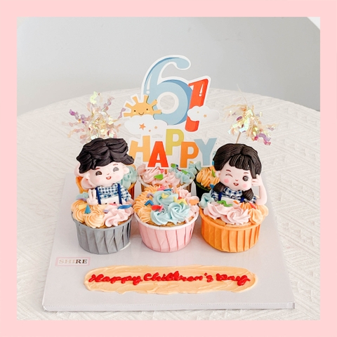Set cupcake trang trí cho bé dễ thương kem sữa - Bánh sinh nhật dạng cupcake ổ