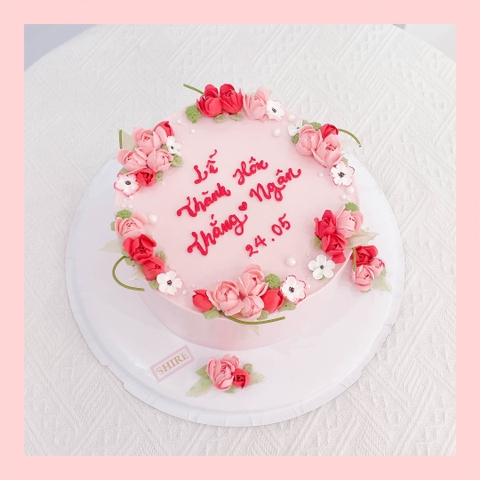 Bánh kem cưới bỏ quả 1 tầng trang trí hoa kem