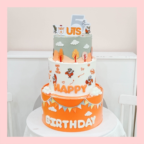 Bánh kem 3 tầng theo logo doanh nghiệp/công ty