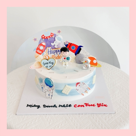 Bánh kem phi hành gia - Bánh sinh nhật bé trai