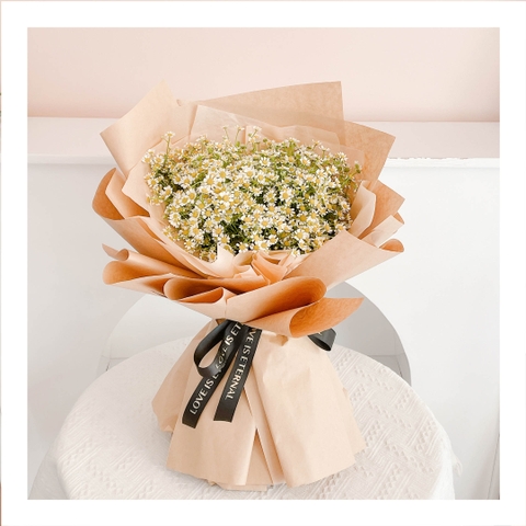 Bó hoa tươi tone cam