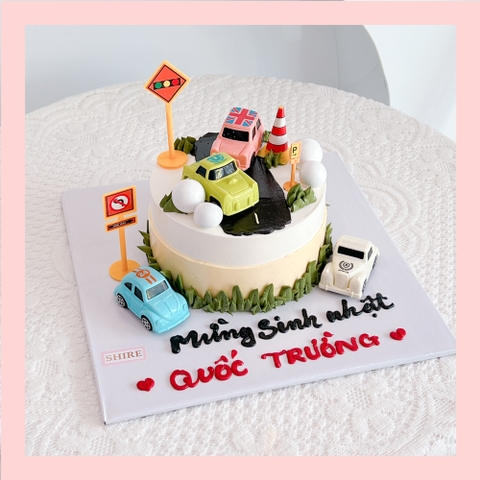 Bánh kem thế giới xe hơi - Bánh sinh nhật bé trai
