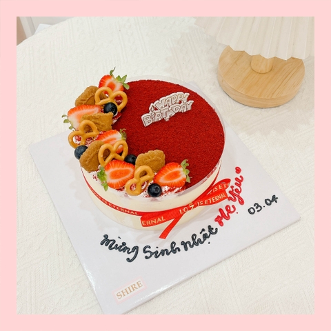 Tiramisu trang trí trái cây - Bánh kem tiramisu dạng ổ