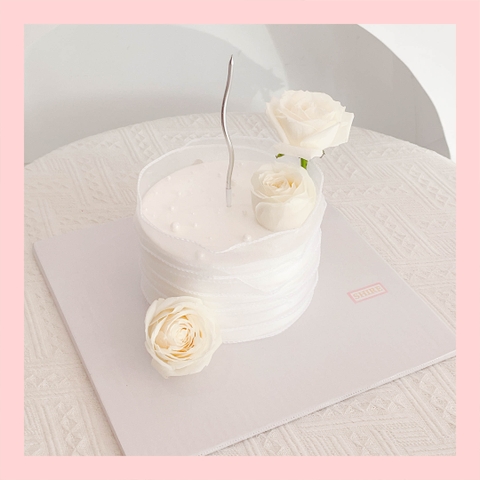 Bánh kem trang trí hoa tươi - Bánh kem sinh nhật cho nữ