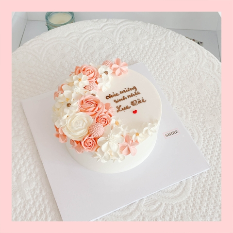Bánh kem cưới bỏ quả 1 tầng trang trí hoa kem