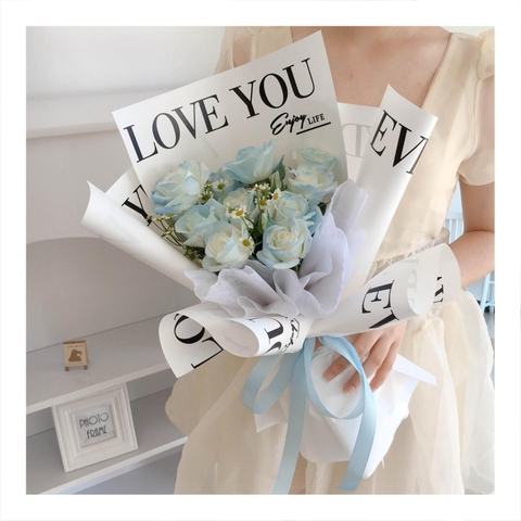 Bó hoa tươi tone xanh dương