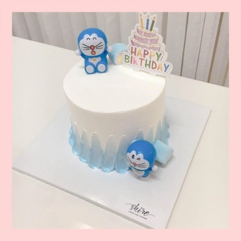 Bánh mini trang trí đồ chơi thú cute cho bé trai  - Bánh kem bơ mini 10-12cm