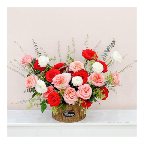Giỏ hoa tươi chúc mừng