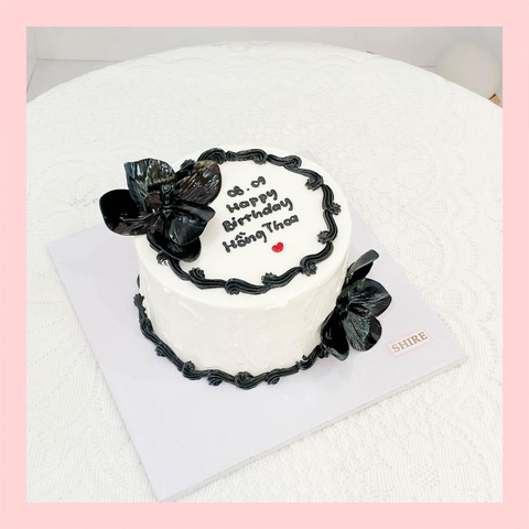 Bánh kem tone trắng đen - Bánh kem sinh nhật