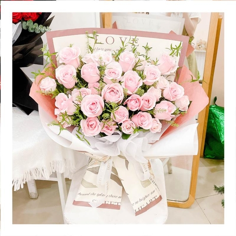 Bó hoa tươi tặng sếp nữ