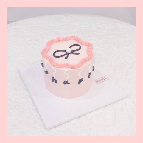 Bánh kem mini trang trí nơ nữ tính cho bạn gái - Bánh kem sinh nhật