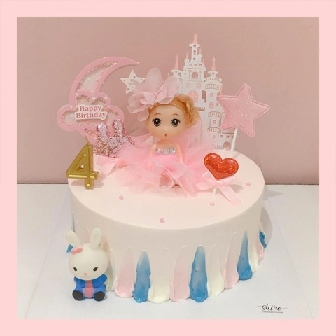 Bánh kem búp bê - Bánh sinh nhật bé gái