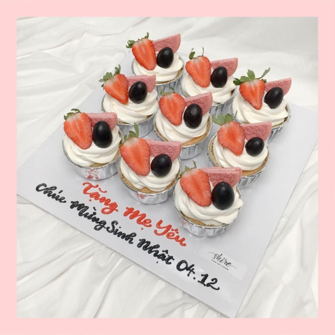 Set cupcake trái cây - Bánh sinh nhật dạng cupcake ổ
