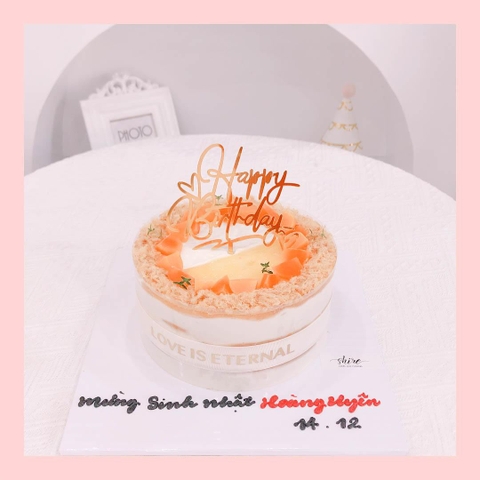 Bông lan trứng muối mẫu tròn  - Bánh sinh nhật bông lan trứng muối hai loại sốt phô mai và sốt bơ