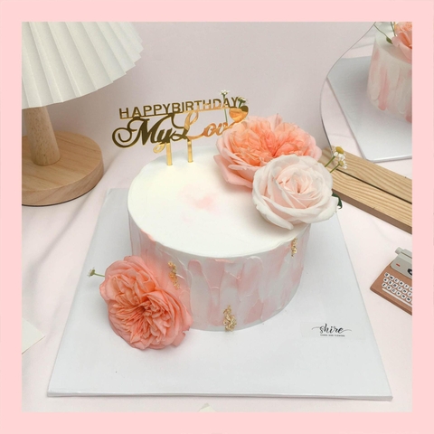 Bánh kem trang trí hoa tươi - Bánh kem sinh nhật cho nữ